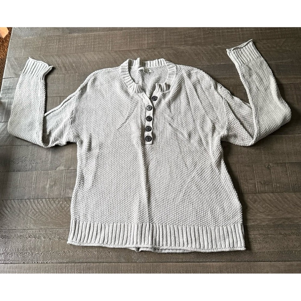 American Eagle Grey Pullover Knit Sweater Partial Button Long Sleeves Size S
